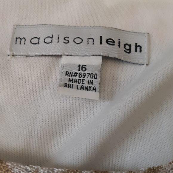 Adorable stretchy chevron dress - Picture 2 of 6